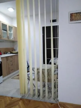 Vanadi Apartment